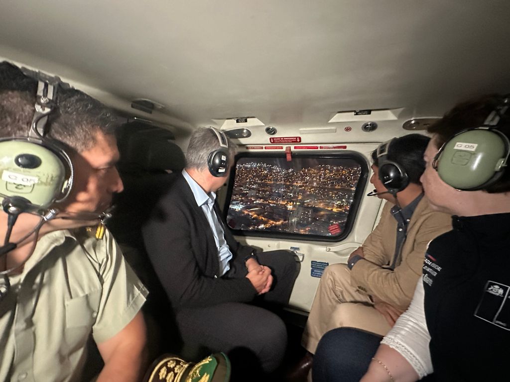 Sobrevuelo autoridades Antofagasta Sobrevuelo autoridades Antofagasta