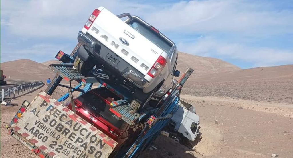 Volcamiento de camión Volcamiento de camión