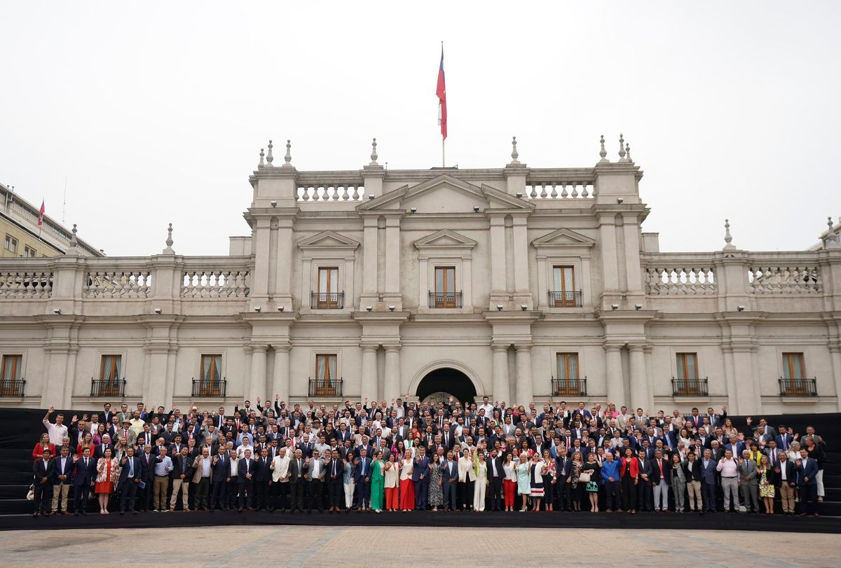 Boric insta a alcaldes a no ceder ante crimen organizado Boric insta a alcaldes a no ceder ante crimen organizado