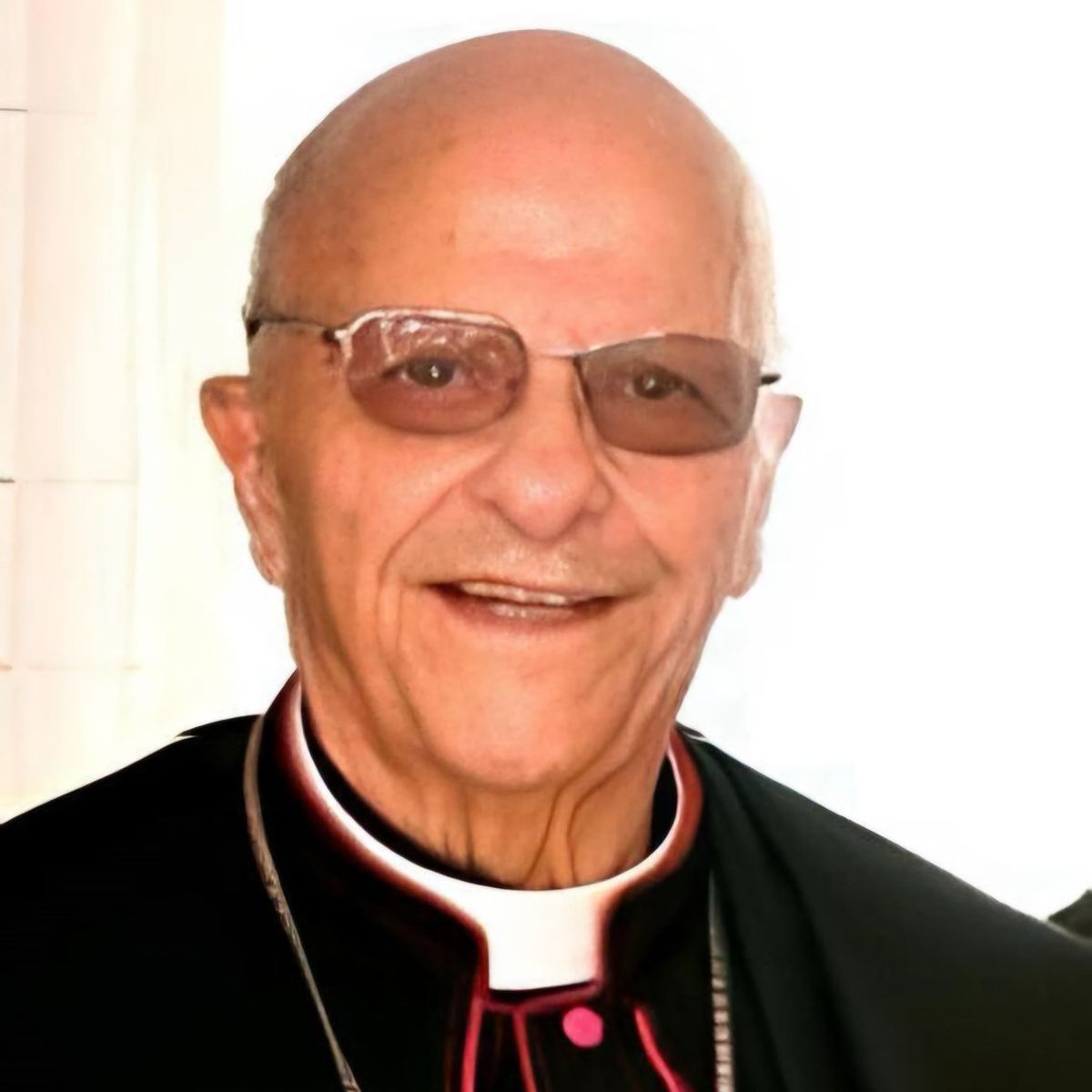 Fallece ex arzobispo de Antofagasta, Monseñor José Patricio Infante Alfonso Fallece ex arzobispo de Antofagasta, Monseñor José Patricio Infante Alfonso