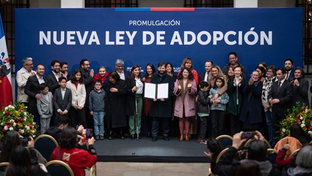 Ley de Adopción Chile