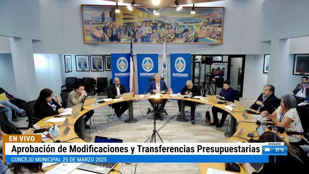Concejo municipal de Antofagasta aprueba compra de camioneta para emergencias en La Chimba Concejo municipal de Antofagasta aprueba compra de camioneta para emergencias en La Chimba