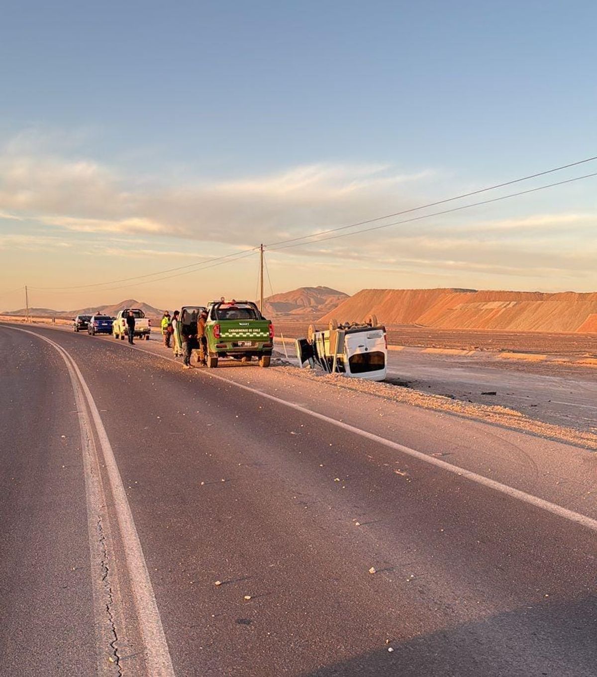 Accidente en ruta a Sierra Gorda deja tres heridos Accidente en ruta a Sierra Gorda deja tres heridos