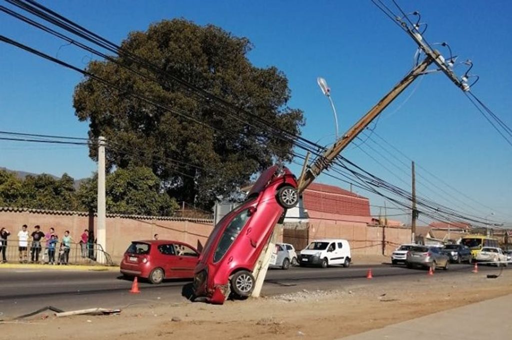 Poste-chocado Poste-chocado