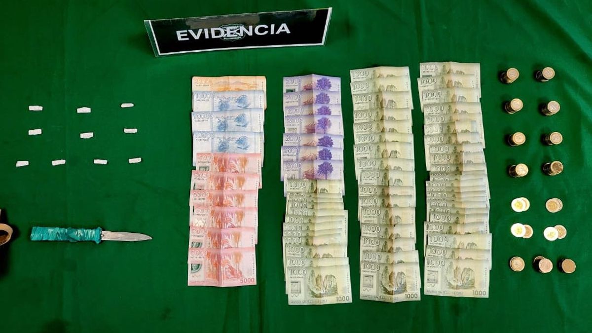 Vecinos denuncian venta de droga en domicilio Vecinos denuncian venta de droga en domicilio