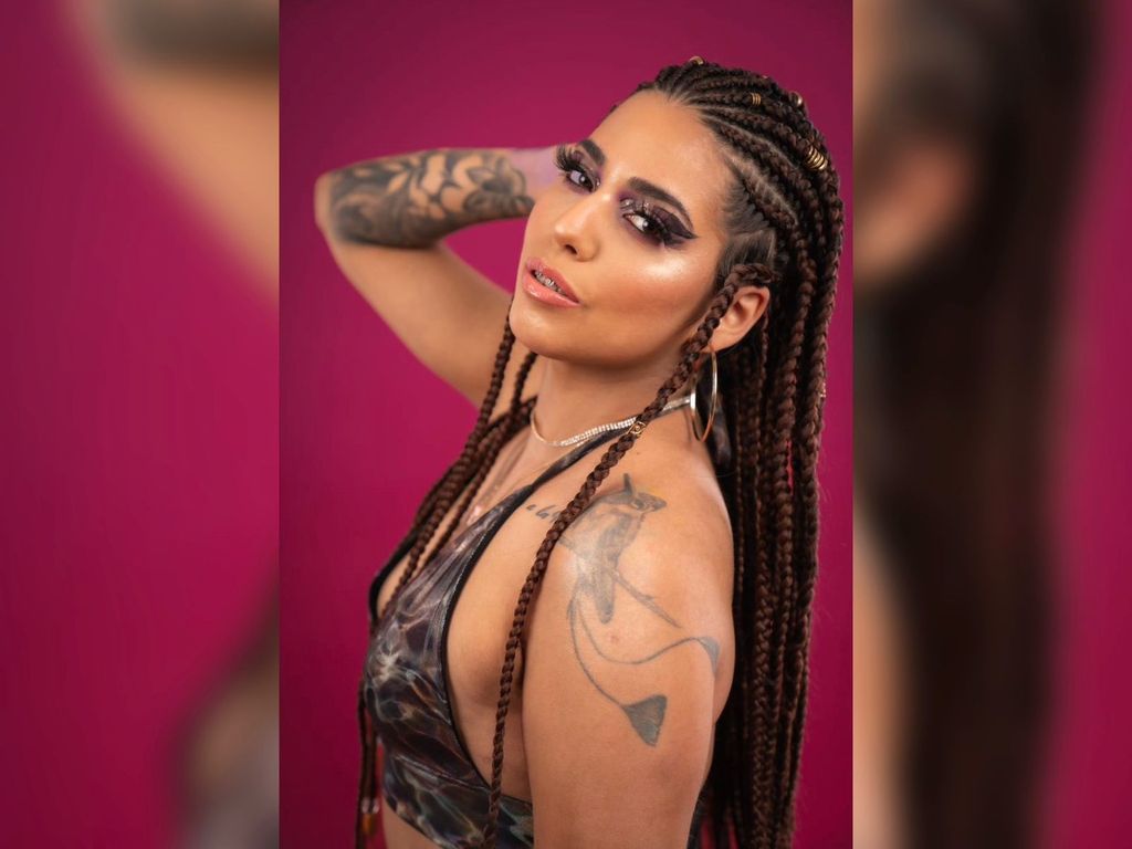 Cantante Briela Vú Cantante Briela Vú