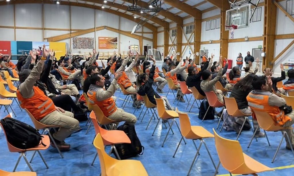 Sindicato de Supervisores de Minera Spence Sindicato de Supervisores de Minera Spence