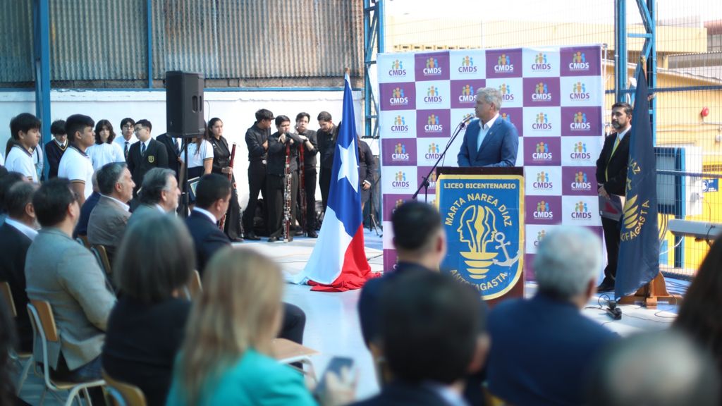 Campus Prat Liceo Marta Narea Campus Prat Liceo Marta Narea