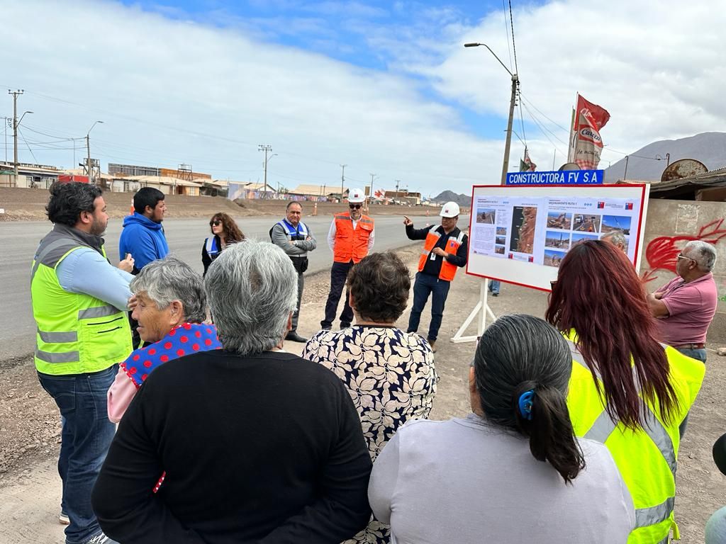 Reunión con Vecinos de Michilla Reunión con Vecinos de Michilla