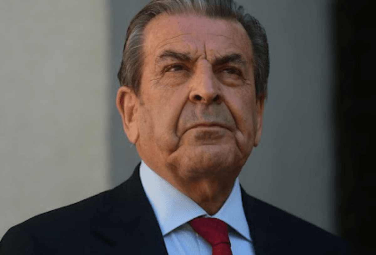 Expdte. Frei suma apoyo de Amarillos, DC y Demócratas Expdte. Frei suma apoyo de Amarillos, DC y Demócratas