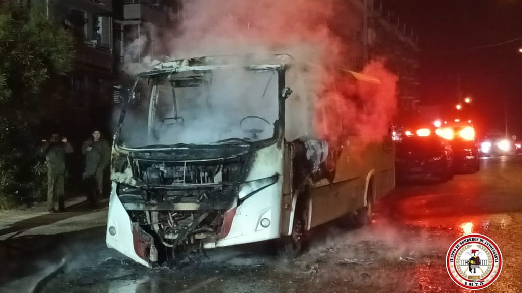 Incendio Microbús Incendio Microbús