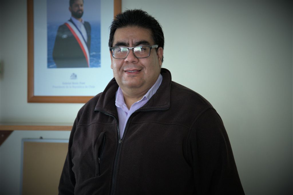 Director Regional Fosis Director Regional Fosis