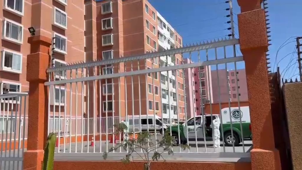 Menor de Edad Cae de Edificio Menor de Edad Cae de Edificio