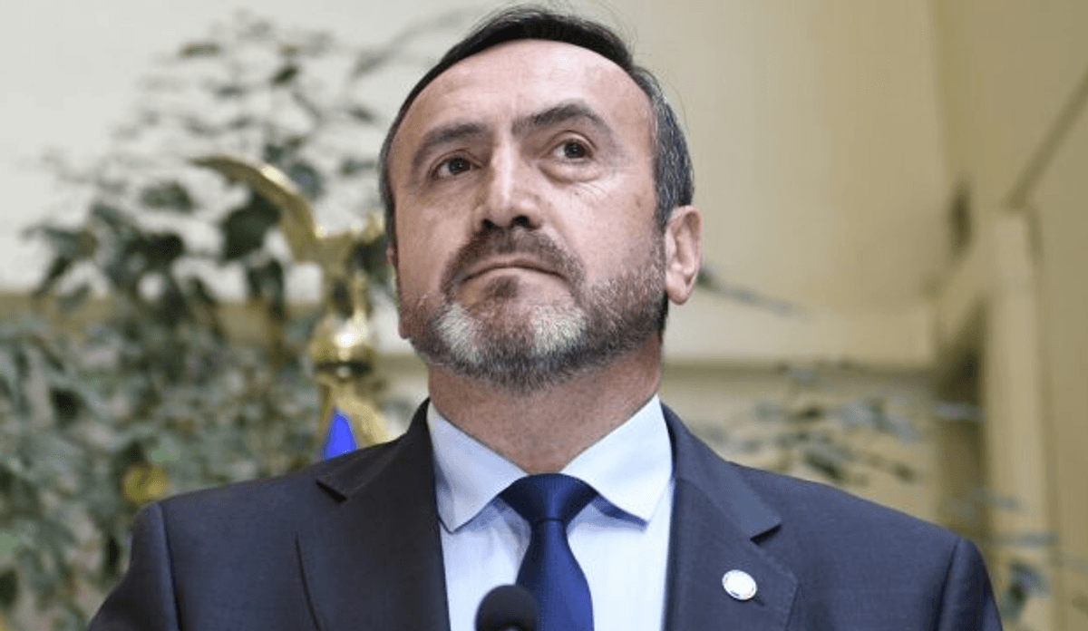 Diputado Francisco Pulgar en prisión preventiva por violación a menor Diputado Francisco Pulgar en prisión preventiva por violación a menor