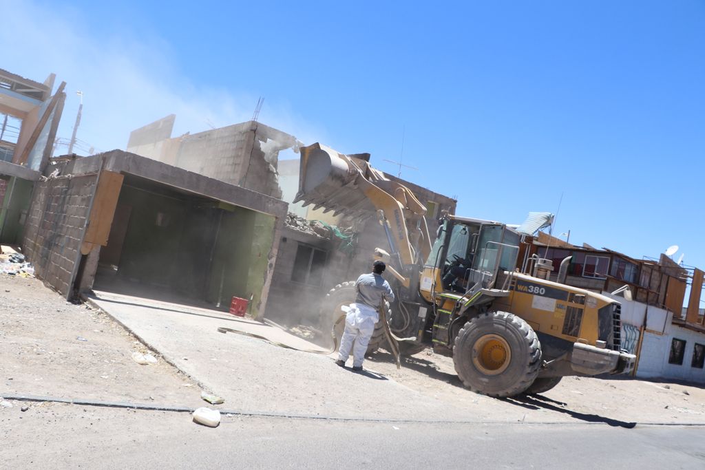 Demolición Narco Casa Calama Demolición Narco Casa Calama