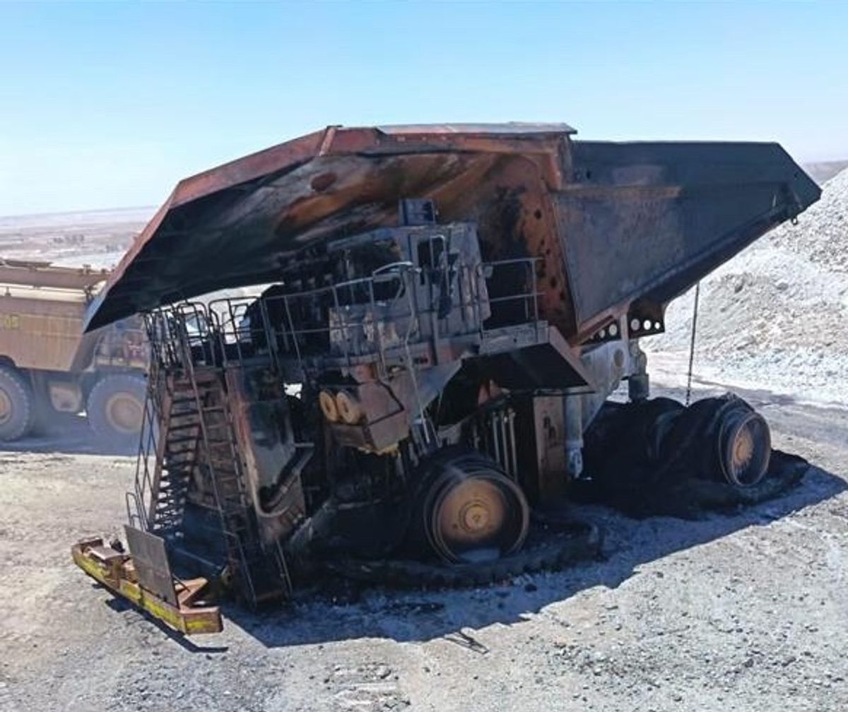 Camión Caex DMH Camión Caex DMH