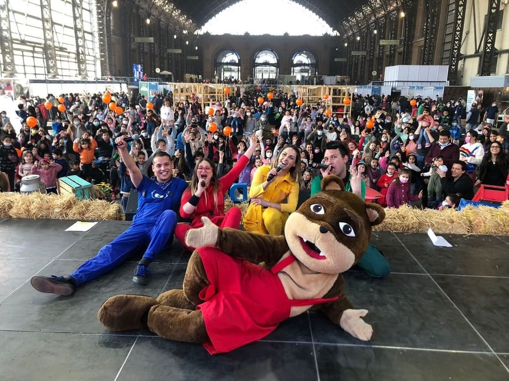 Cantando Aprendo a Hablar Cantando Aprendo a Hablar