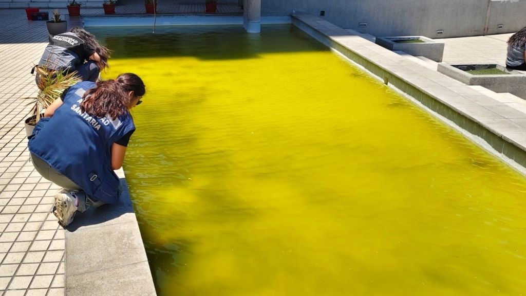 Piscinas con prohibición de funcionamiento