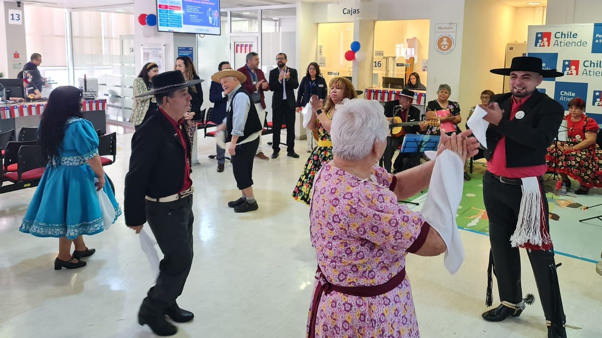 Adultos Mayores Pensionados - Aguinaldo Fiestas Patrias Adultos Mayores Pensionados - Aguinaldo Fiestas Patrias