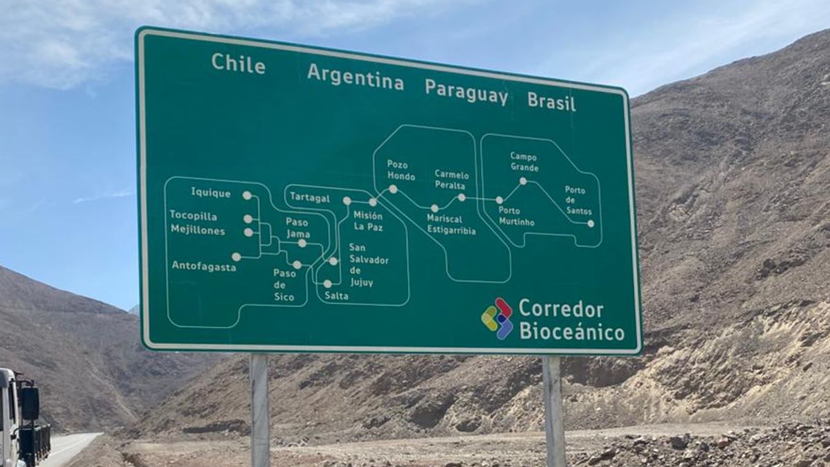 Señalización del Corredor Bioceánico en rutas de Antofagasta Señalización del Corredor Bioceánico en rutas de Antofagasta