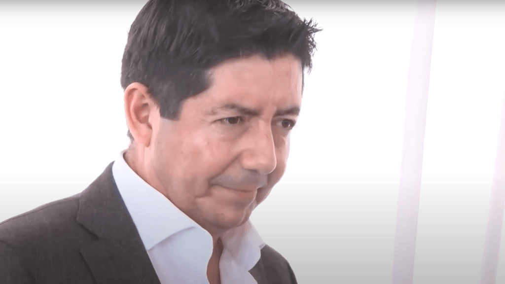 Alcalde Jonathan Velasquez Alcalde Jonathan Velasquez