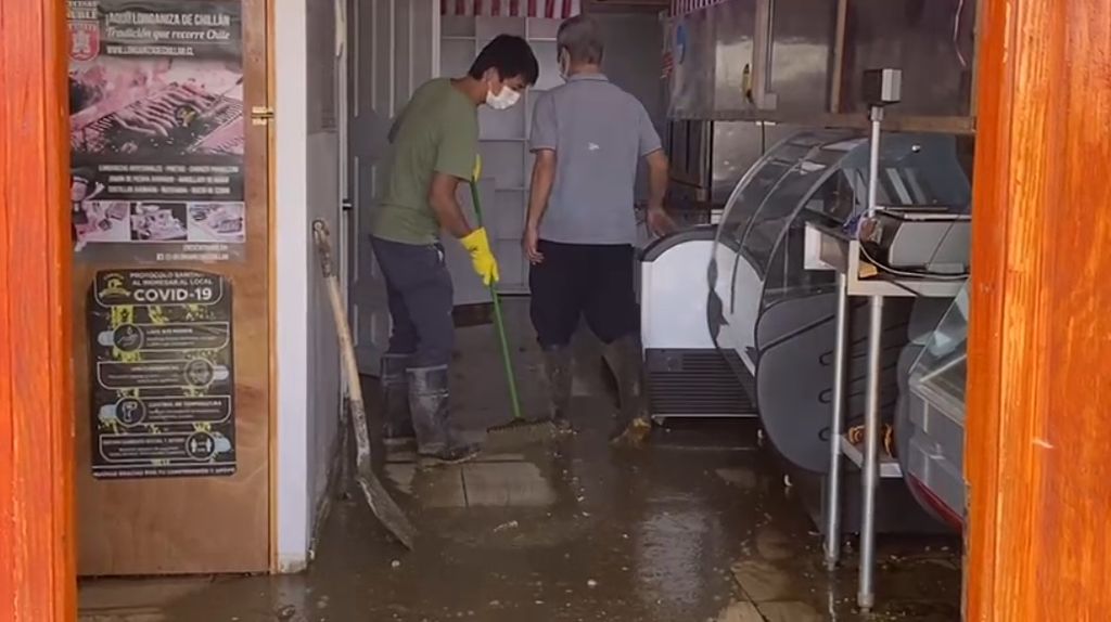 Derrame Aguas Servidas Derrame Aguas Servidas