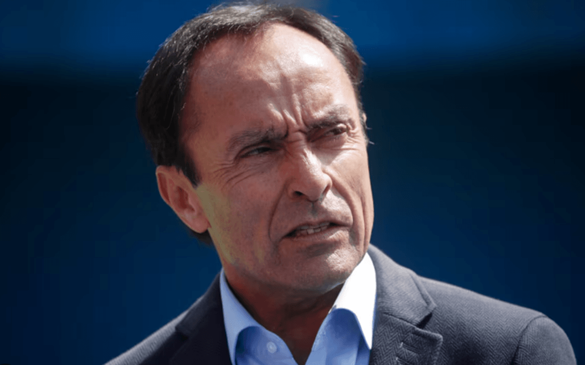 Ministro Pizarro aboga por reformar Ley de Sociedades Anónimas en el fútbol Ministro Pizarro aboga por reformar Ley de Sociedades Anónimas en el fútbol