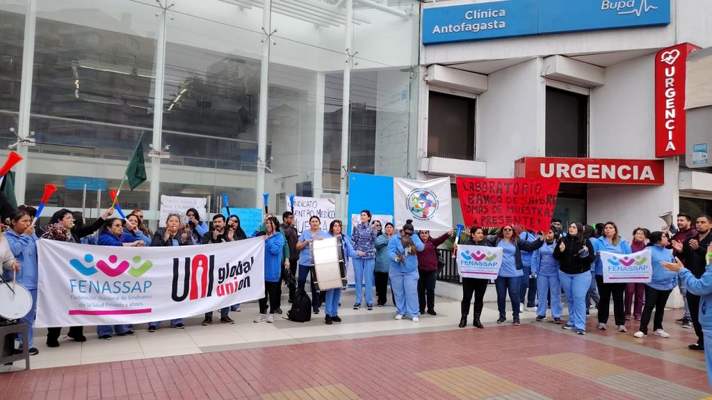 Huelga clínica Bupa Antofagasta Huelga clínica Bupa Antofagasta