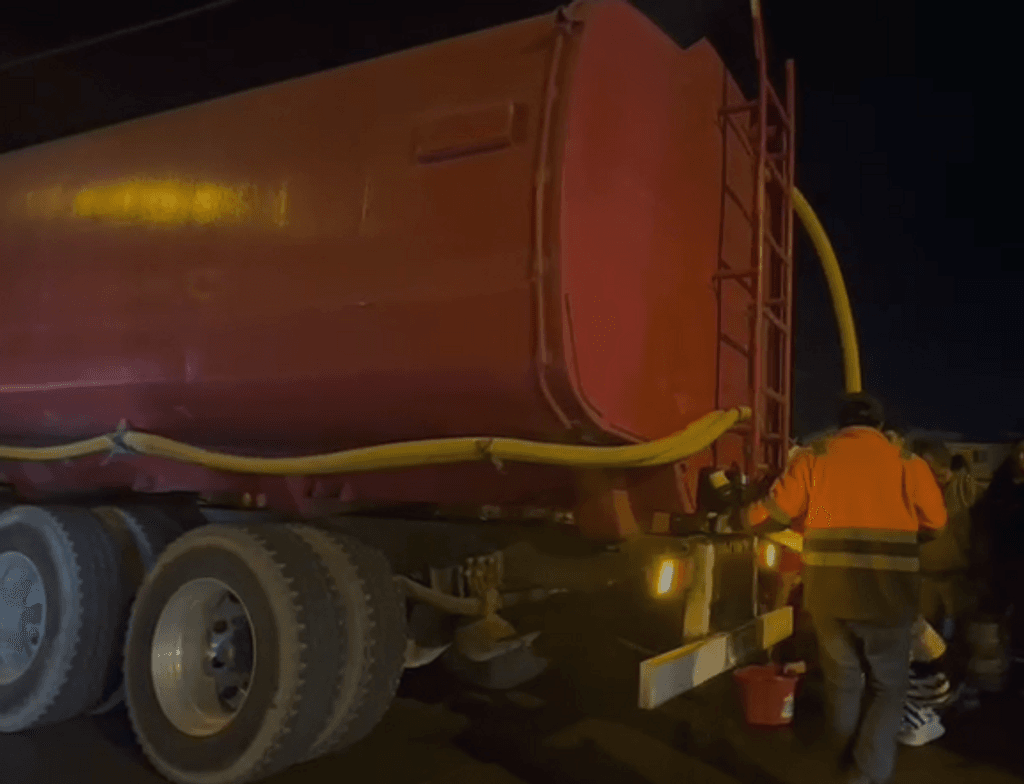 Camión aljibe Camión aljibe