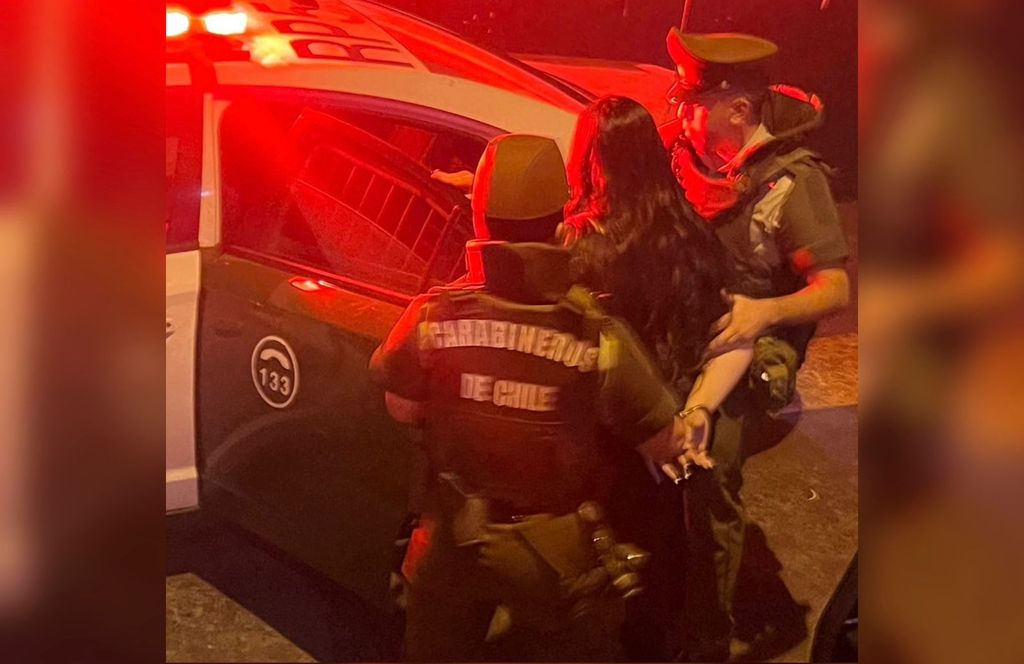 Mujer Detenida Mujer Detenida