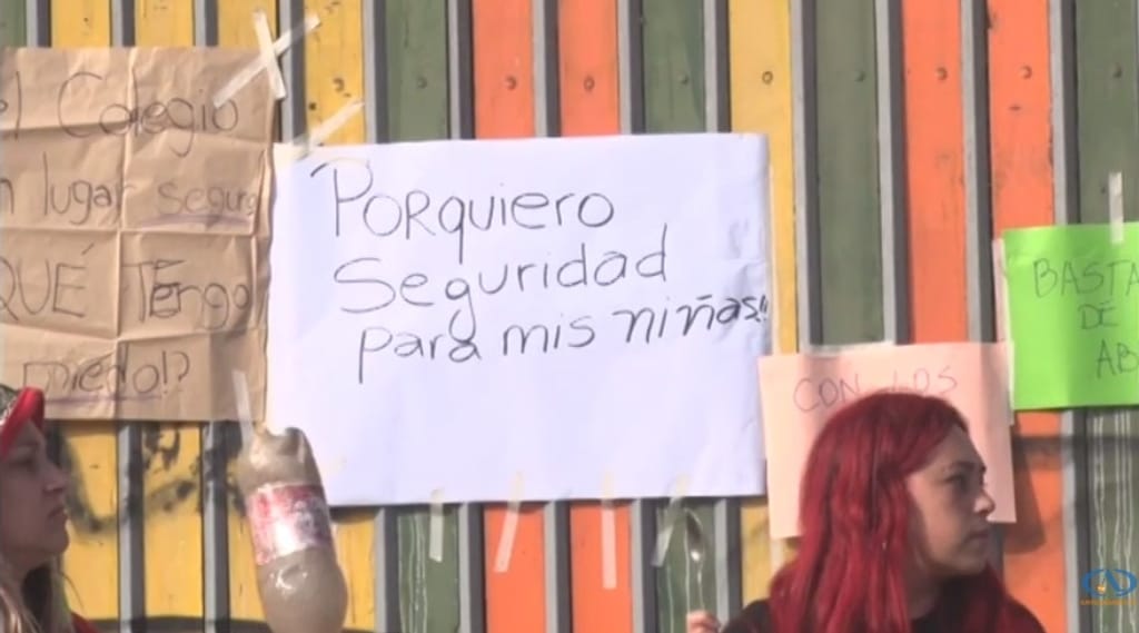 Manifestación Colegio Santa Emilia Manifestación Colegio Santa Emilia