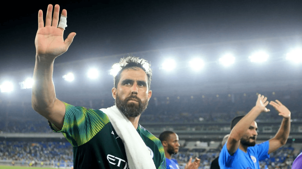 Claudio Bravo Claudio Bravo