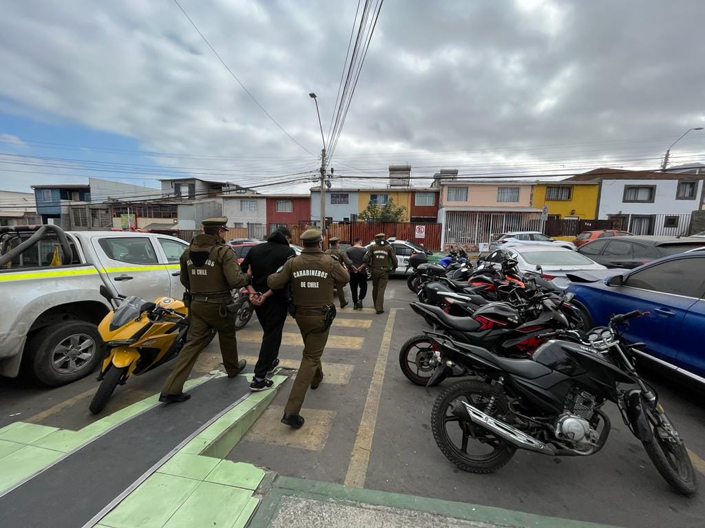 Detenidos Robo Antenas Detenidos Robo Antenas