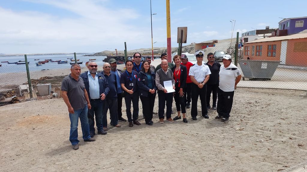 Firma convenio Caleta Constitución Firma convenio Caleta Constitución