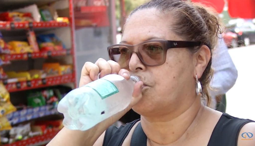 Consumo de Agua Embotellada Consumo de Agua Embotellada