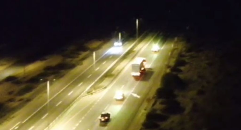 Carbineros escoltan repuestos Carbineros escoltan repuestos