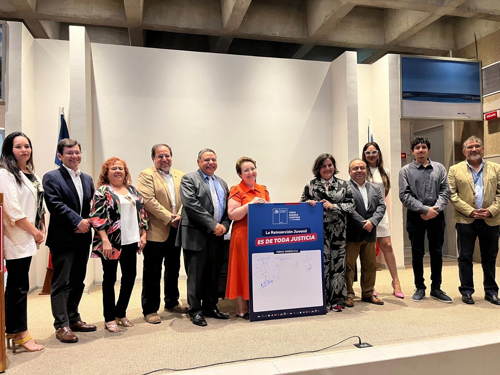 Servicio Reinserción Juvenil Servicio Reinserción Juvenil