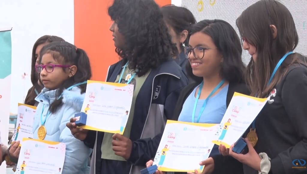 Niñas Egresadas Programa Ingeniosas Niñas Egresadas Programa Ingeniosas