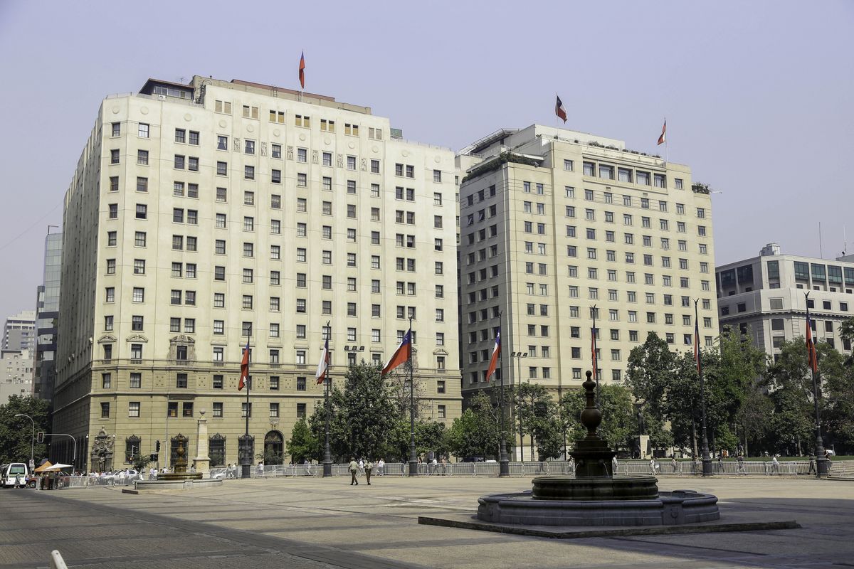 Funcionaria de Hacienda acusa maltrato antes de suicidarse Funcionaria de Hacienda acusa maltrato antes de suicidarse