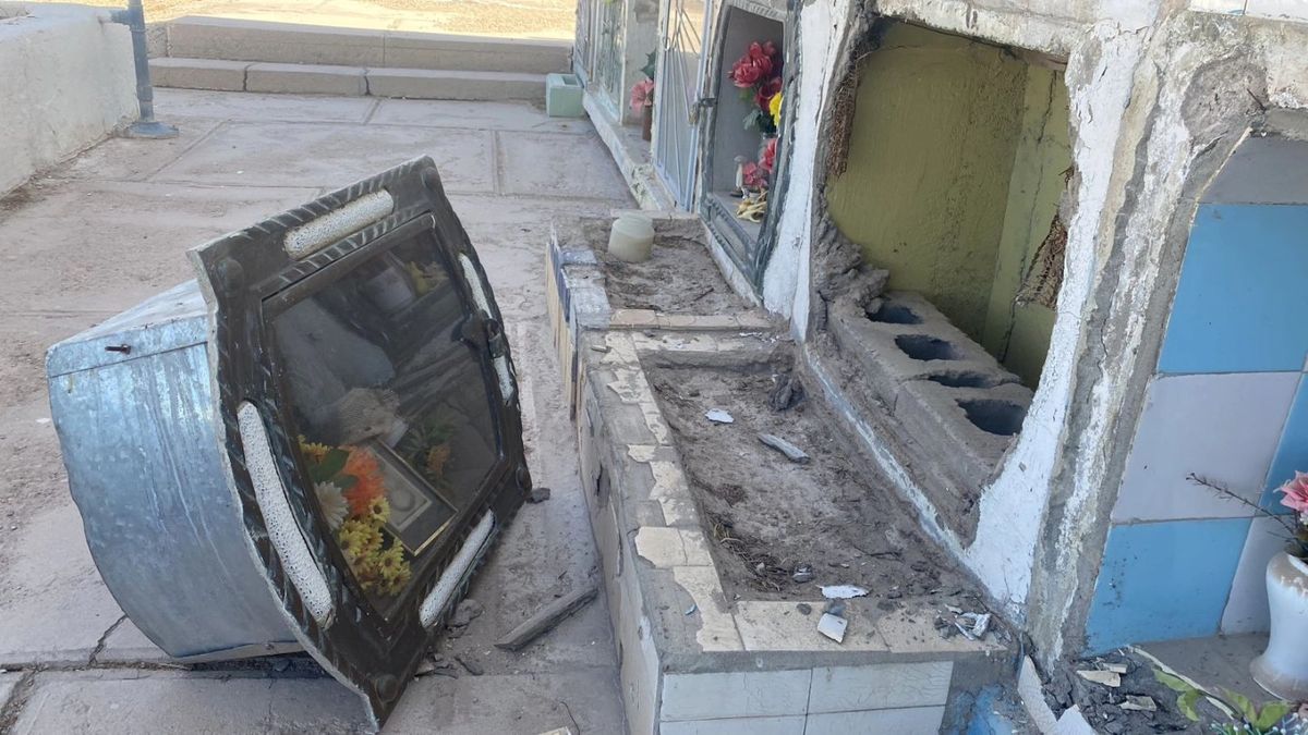 Saquean lápidas de valor en Chuquicamata Saquean lápidas de valor en Chuquicamata