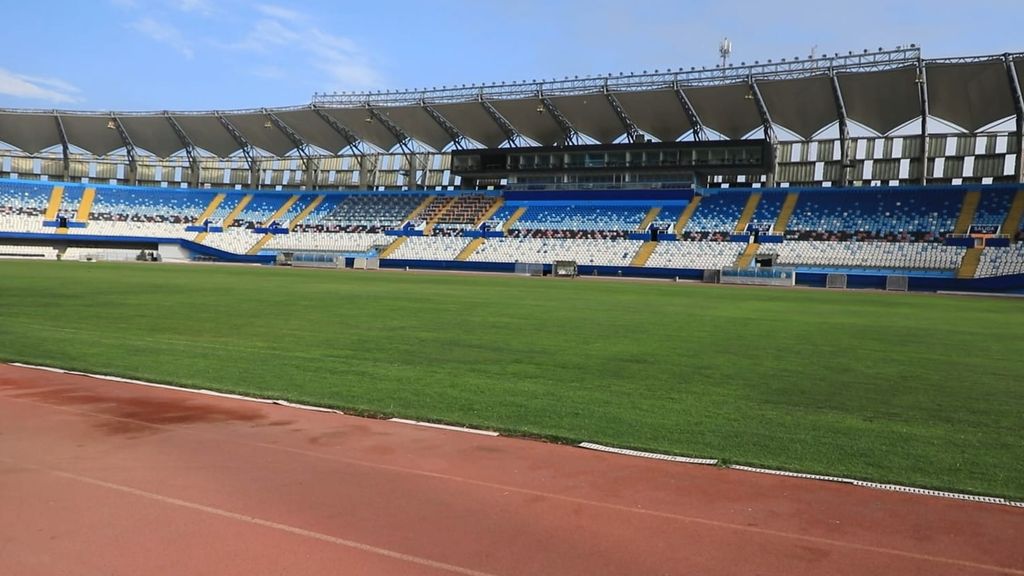 Estadio Regional Calvo y Bascuñán. Estadio Regional Calvo y Bascuñán.
