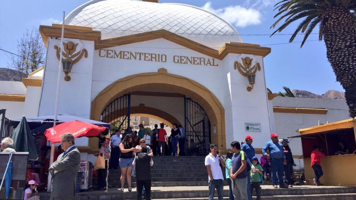 Municipio de Antofagasta condenado por venta ilegal de nichos Municipio de Antofagasta condenado por venta ilegal de nichos