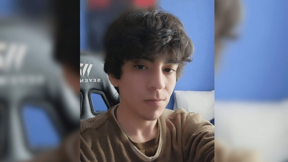 Encuentran mochila de joven desaparecido en Antofagasta Encuentran mochila de joven desaparecido en Antofagasta