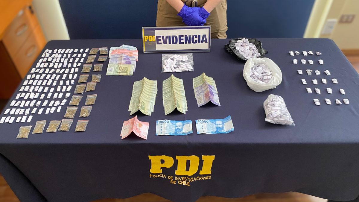 Operativo policial desmantela red de narcotráfico en Calama: encuentran dinero falso y drogas Operativo policial desmantela red de narcotráfico en Calama: encuentran dinero falso y drogas