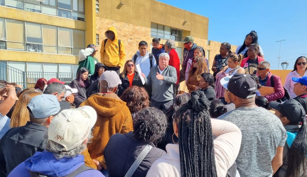 Manifestación Frontis Municipalidad Manifestación Frontis Municipalidad