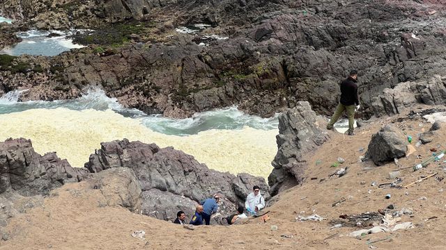 Cuerpo hallado roqueríos