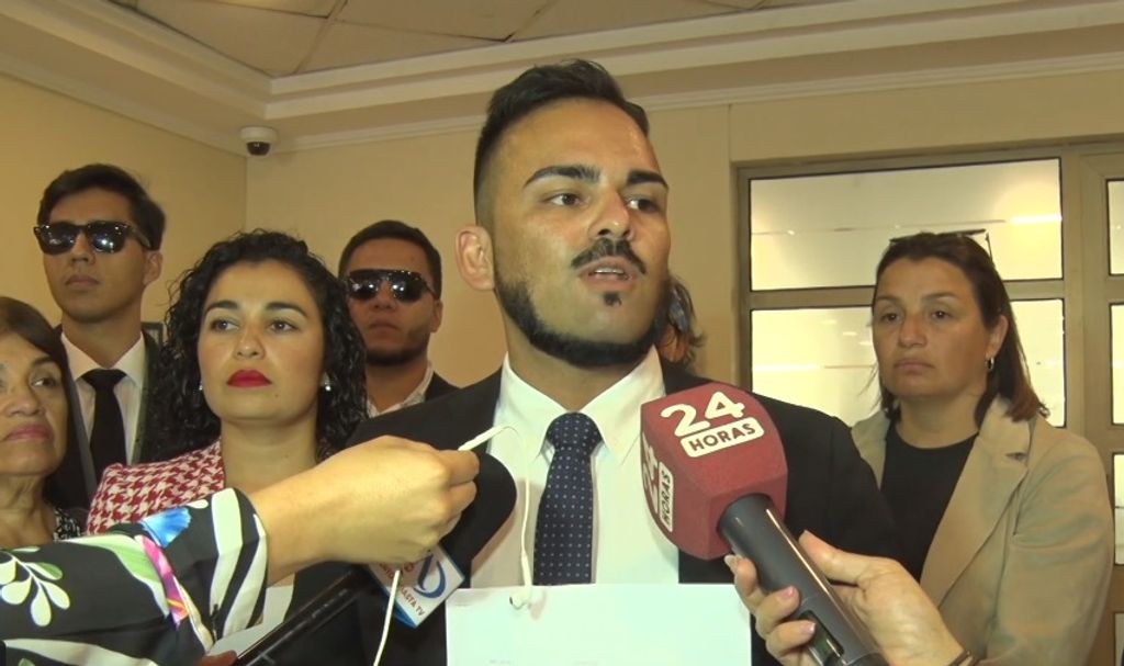 Abogado Querellante - Ricardo Escobar Abogado Querellante - Ricardo Escobar