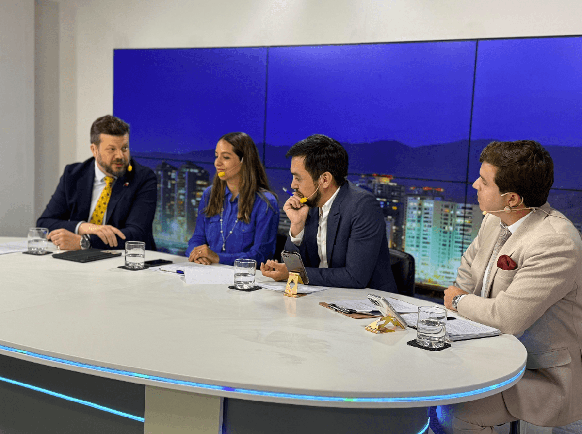 Kaiser en Pulso: Seguridad, Valores y Giro Libertario