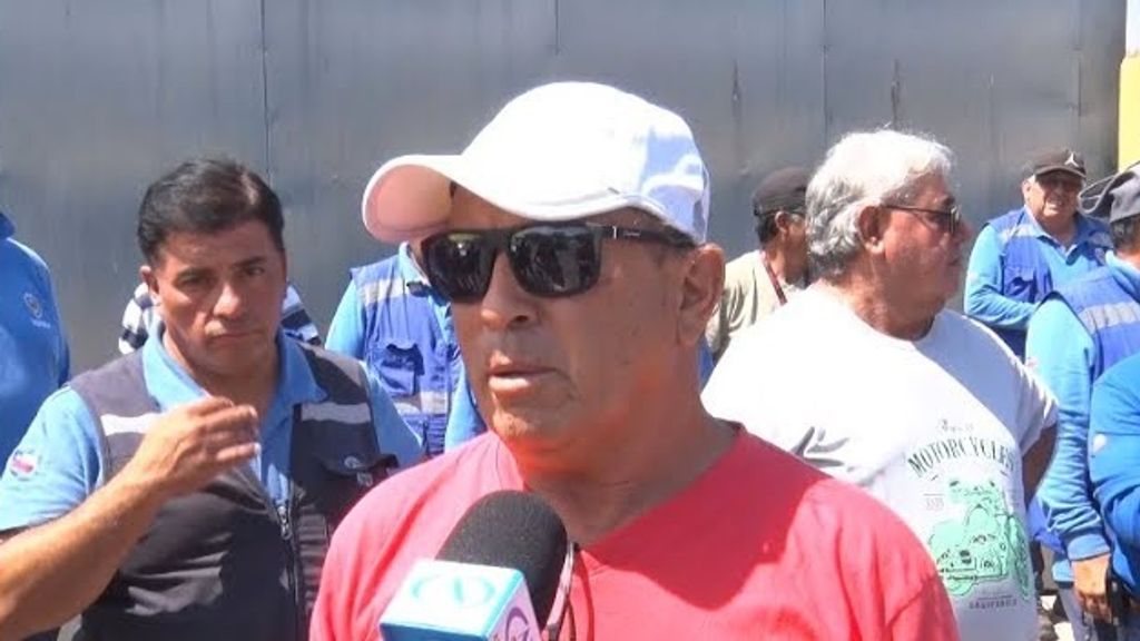 Departamento de Aseo del Municipio se encuentra clausurado por corte de agua Departamento de Aseo del Municipio se encuentra clausurado por corte de agua