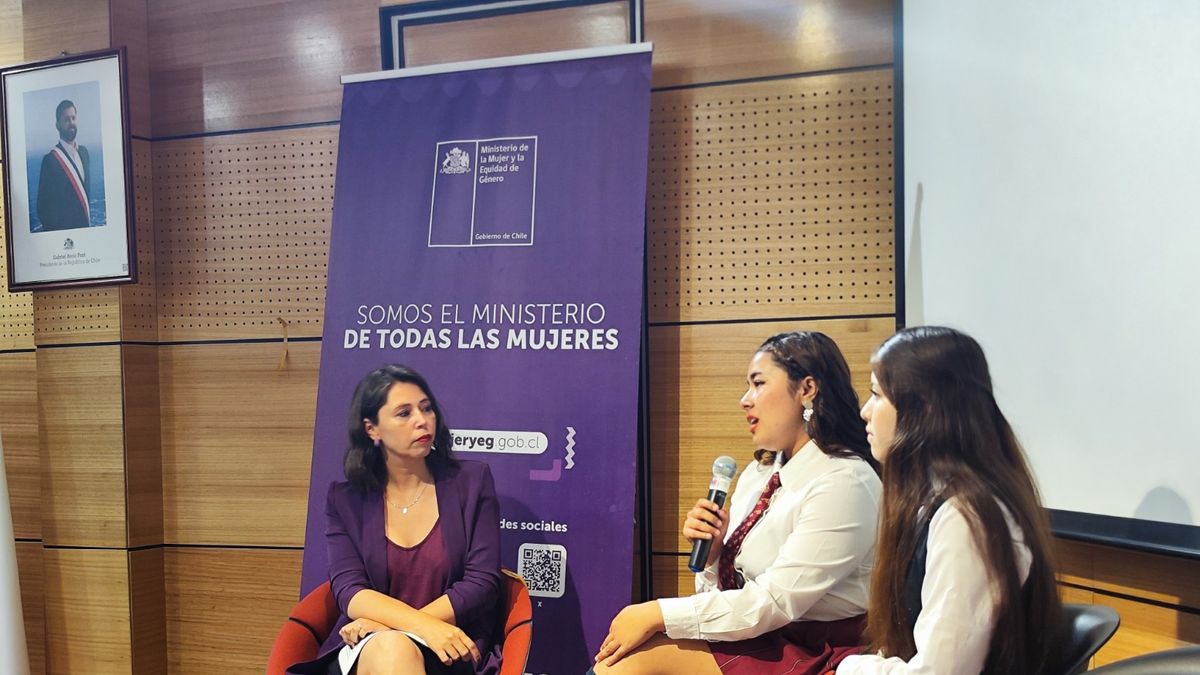 Detener la violencia de género en redes y vida real Detener la violencia de género en redes y vida real